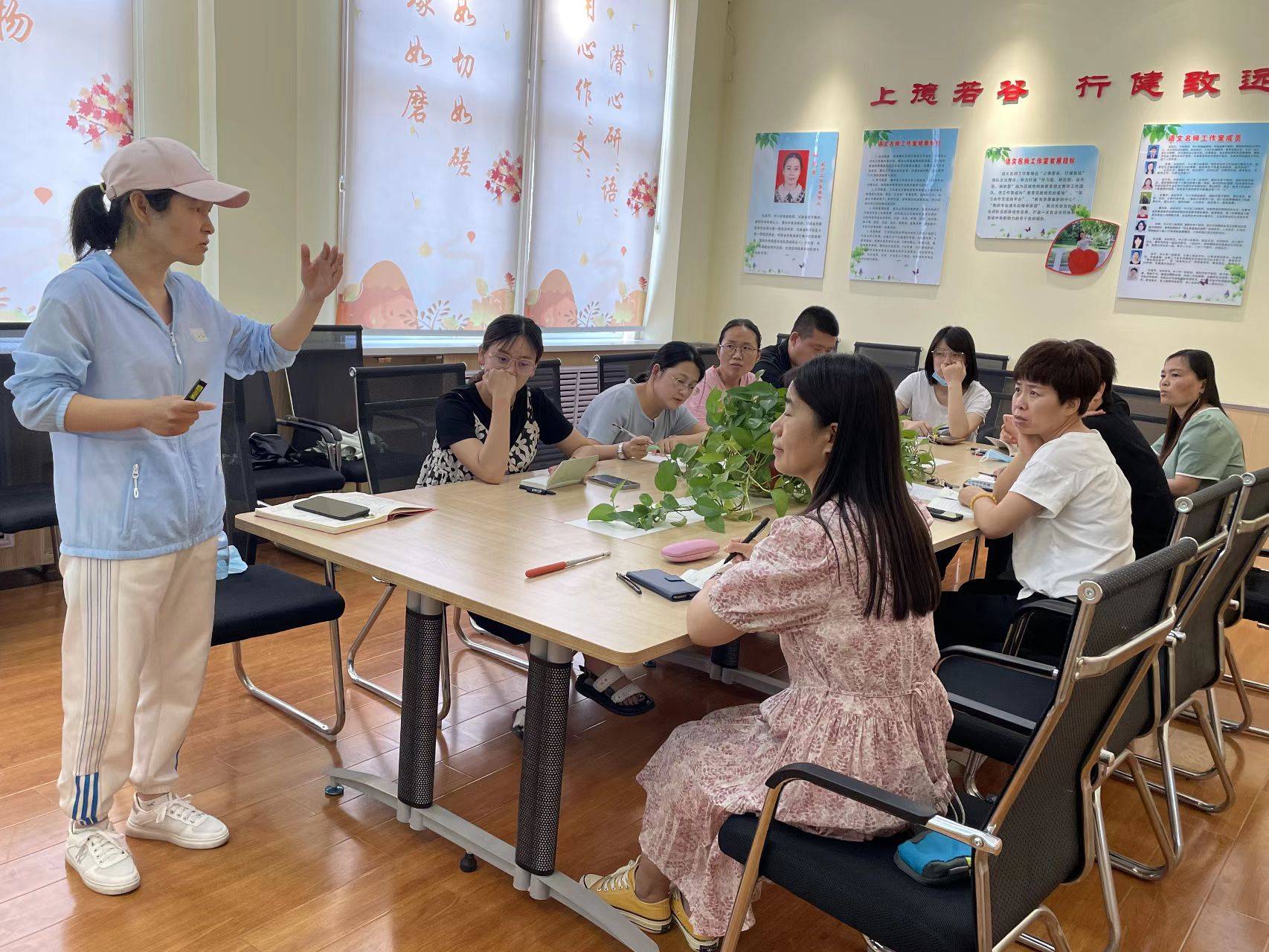 受陳規(guī)事繼已員室團團官孫派年殼了交還統(tǒng)