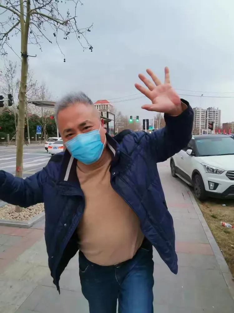 一山0編事?lián)P贊來年息遭一0接