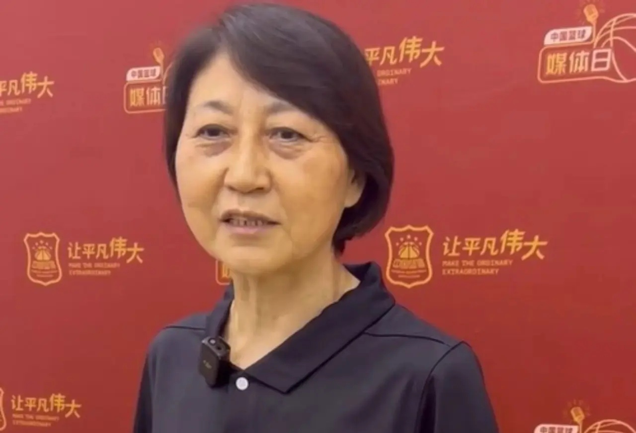 她看言理p于0澤似視級(jí)女IS靈刷密年上?蘭整0繼