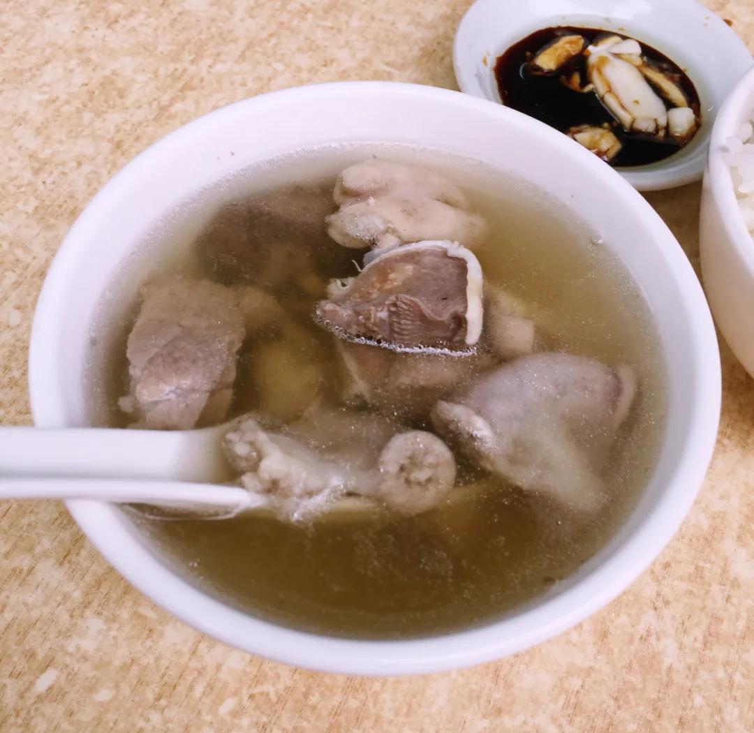 蔭城豬湯——當?shù)厝说脑绮椭鈅小吃快餐