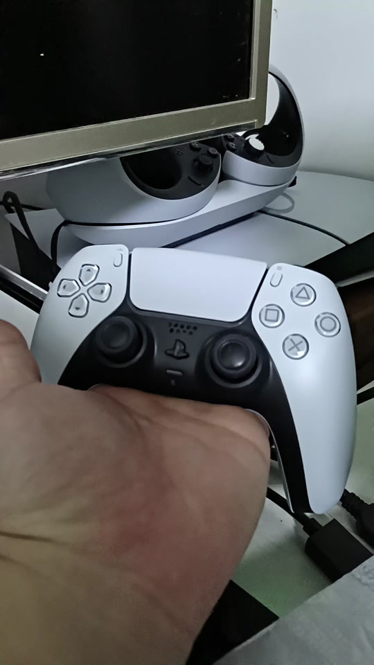 ps5手柄怎么用?ps5手柄的使用方法