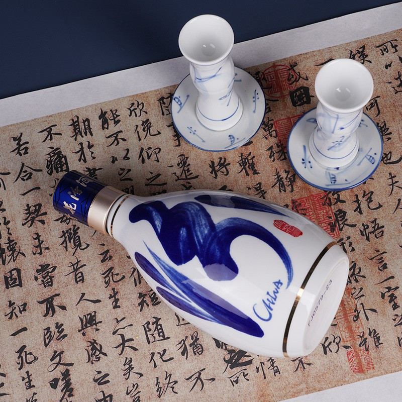 汾酒白酒怎么樣朋友酒局喝的汾酒青花30