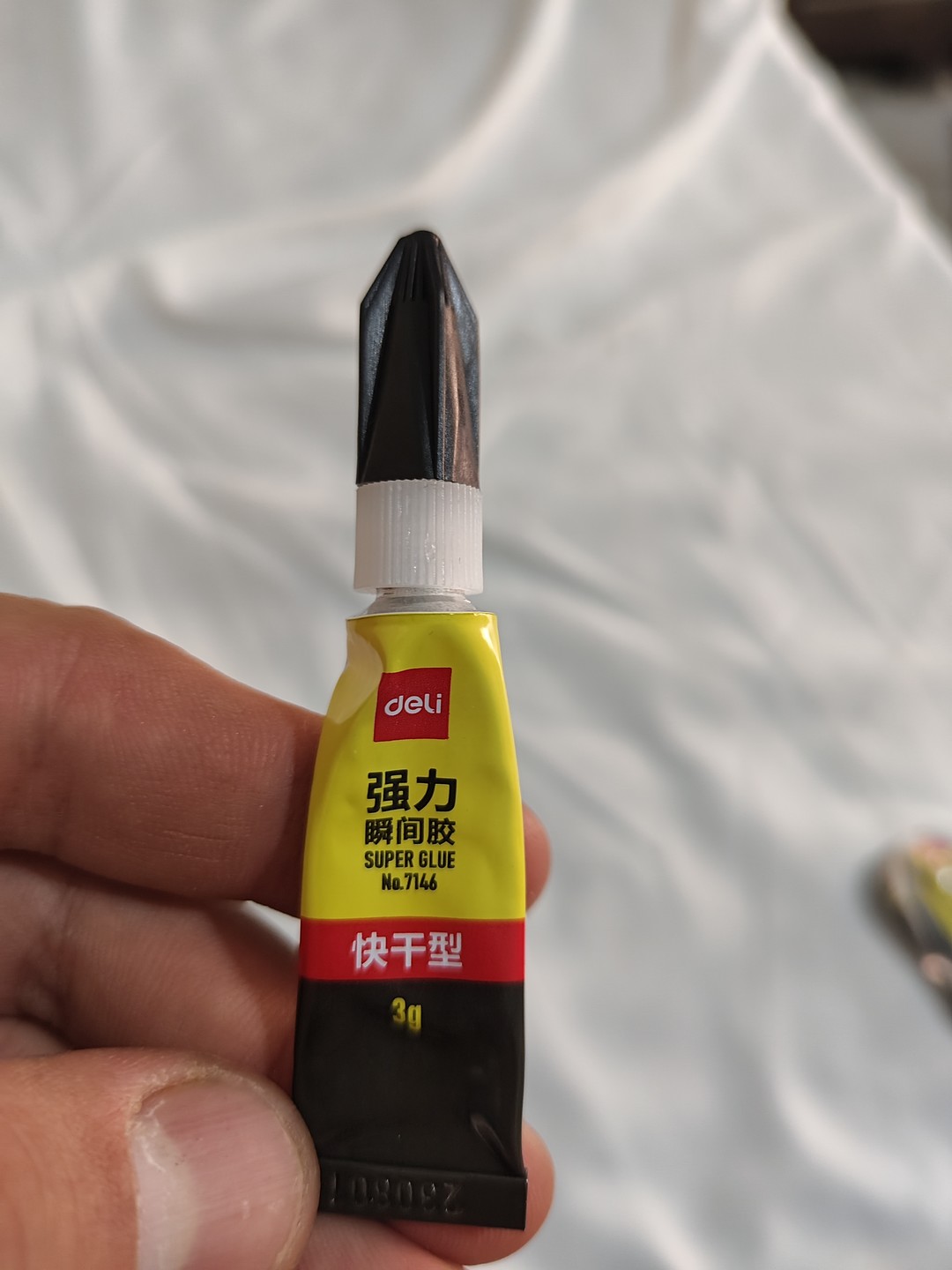 小白求助502膠水可以粘陶瓷嗎