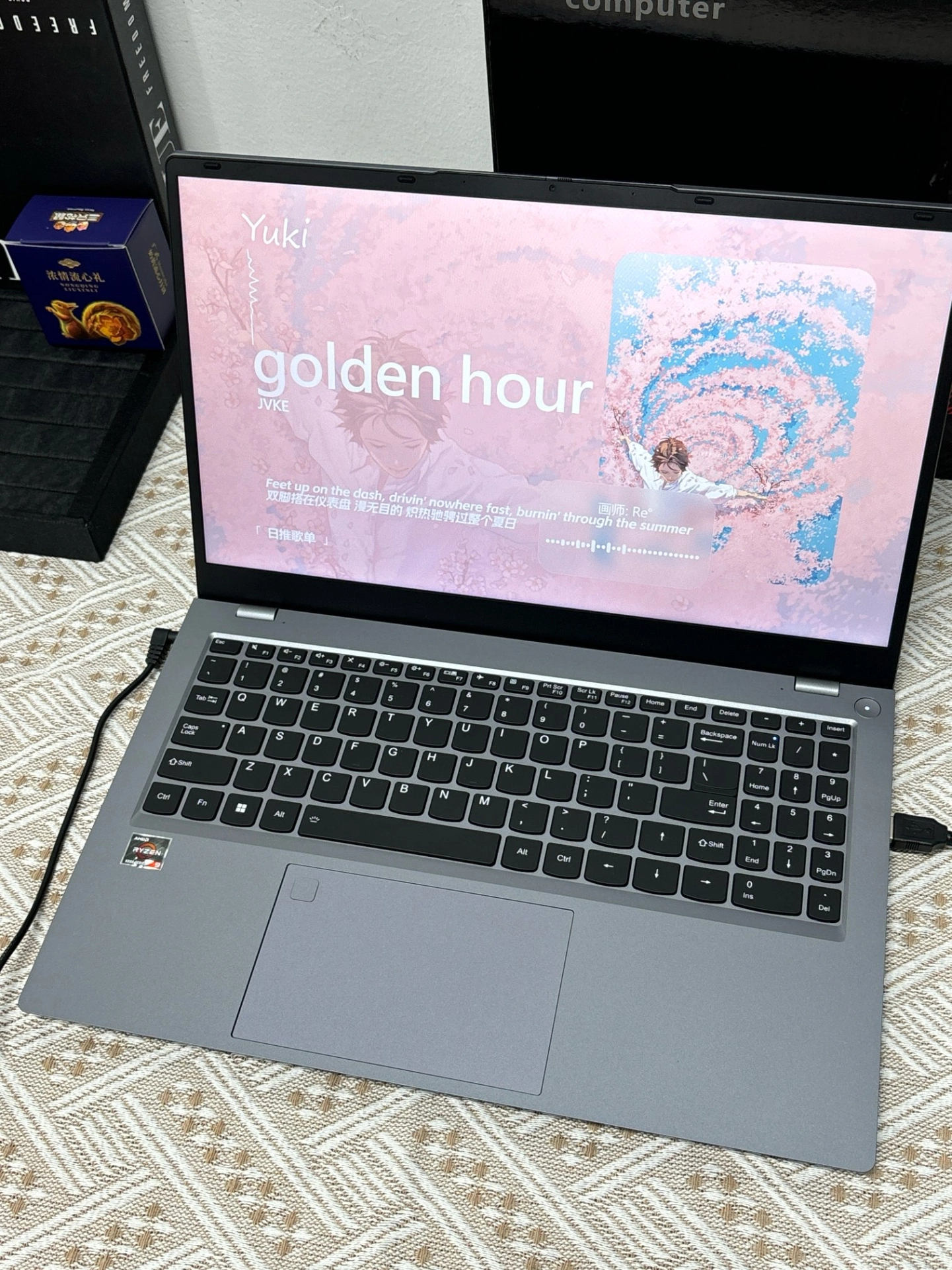 拒絕慘白畫質(zhì)手把手教你為本本換好屏(全文)_筆記本評測