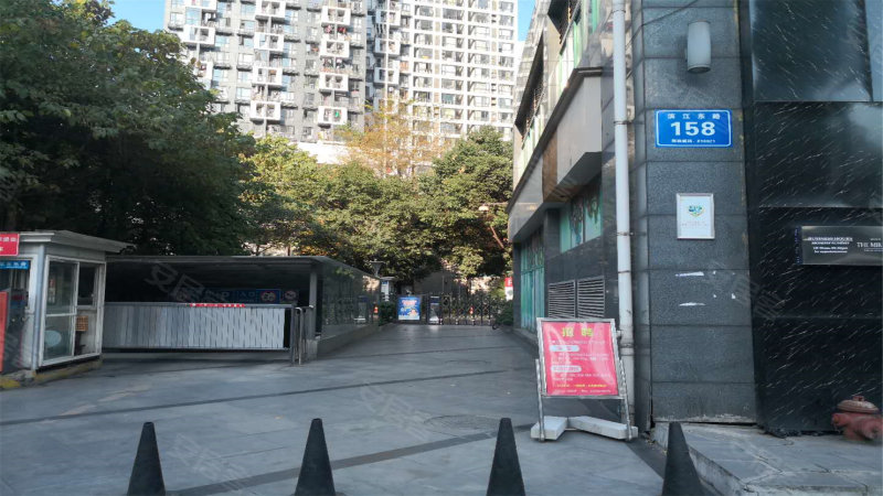 誰(shuí)了解成都怡豐新城小區(qū)二手房出售信息