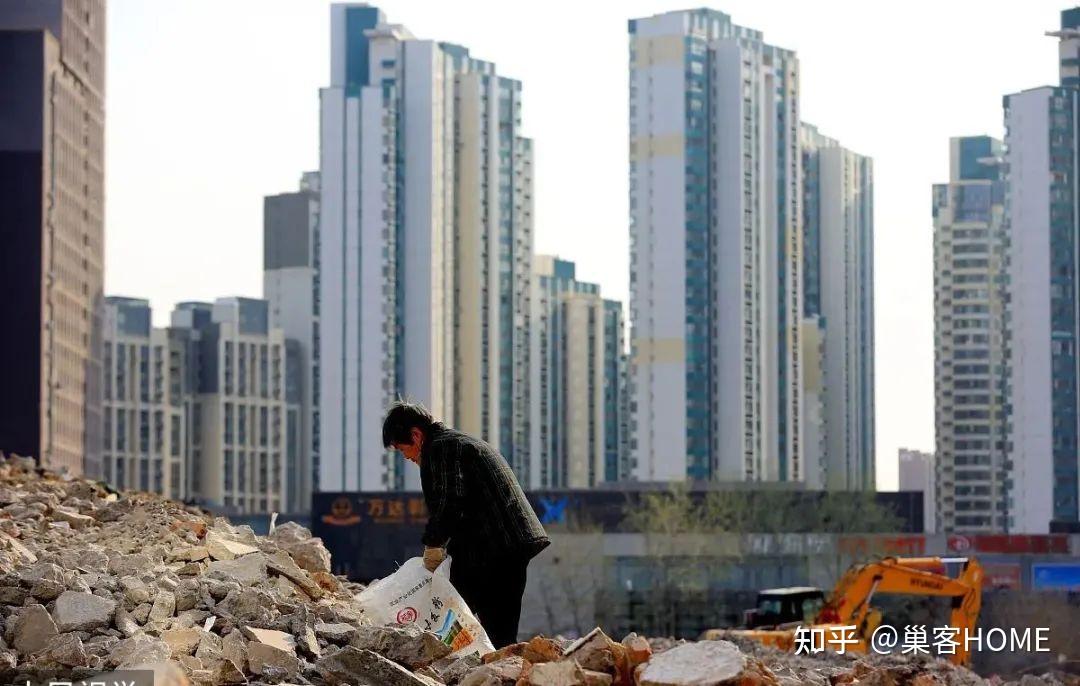 房齡很老的房子是賣了合適還是等以后拆遷合適