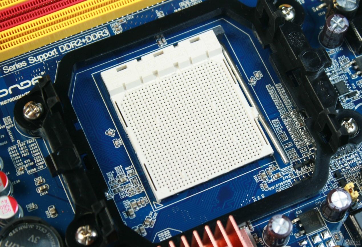 手把手教你組裝AM2平臺_CPU_CPUCPU評測