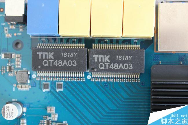誰用過極路由4的增強(qiáng)版啊,和極四具體是什么不同啊。