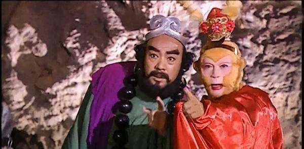 唐憎,孫悟空,豬八戒和沙和尚師徒四人的法號各是什么?