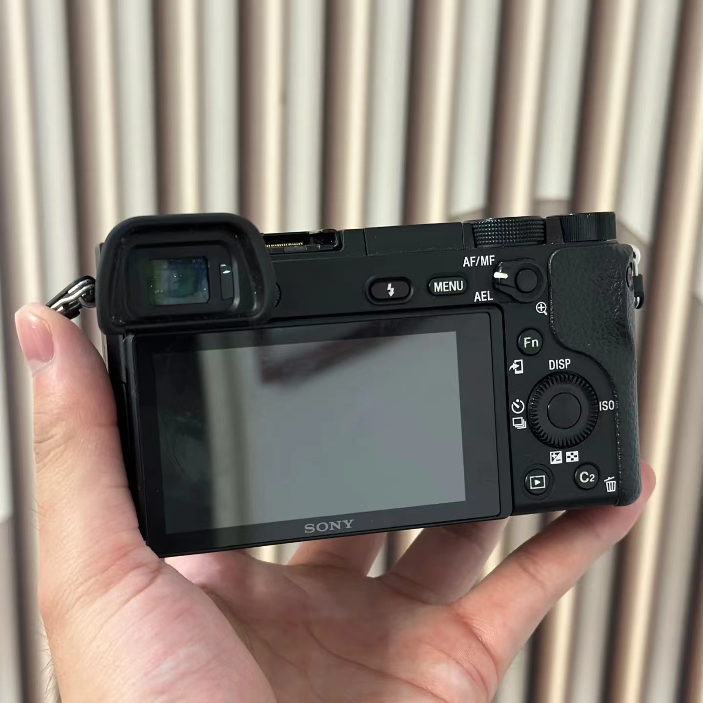 索尼A6700和索尼A6400(單機)綜合對比