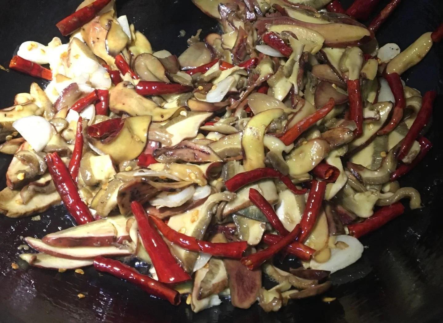 美味和風(fēng)險(xiǎn)并存的食物1克可讓百人喪命_家電新聞