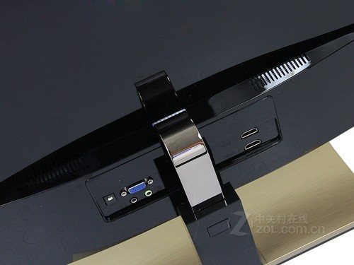 銳""的魅力AOC刀鋒ⅢD2757PH展示高清影像