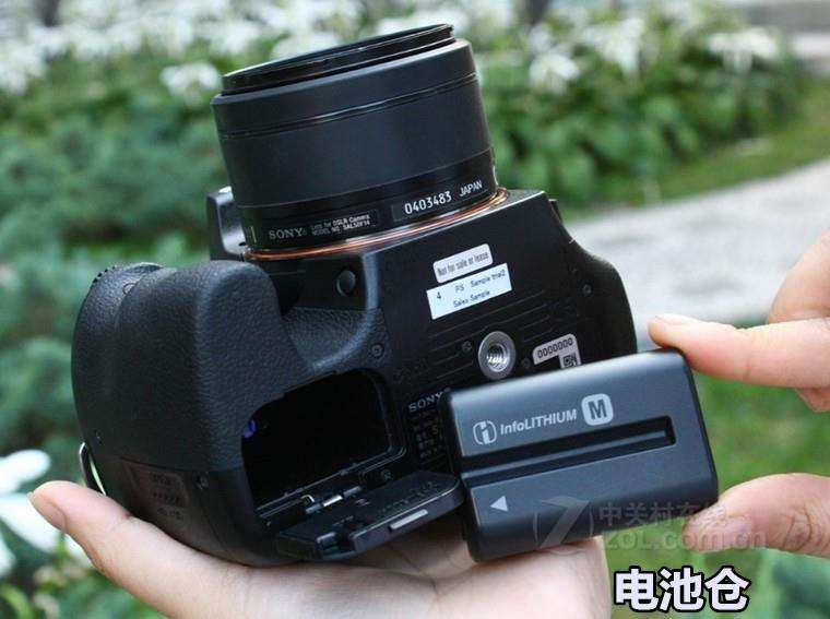 索尼(SONY)A450數(shù)碼相機外觀性能評測