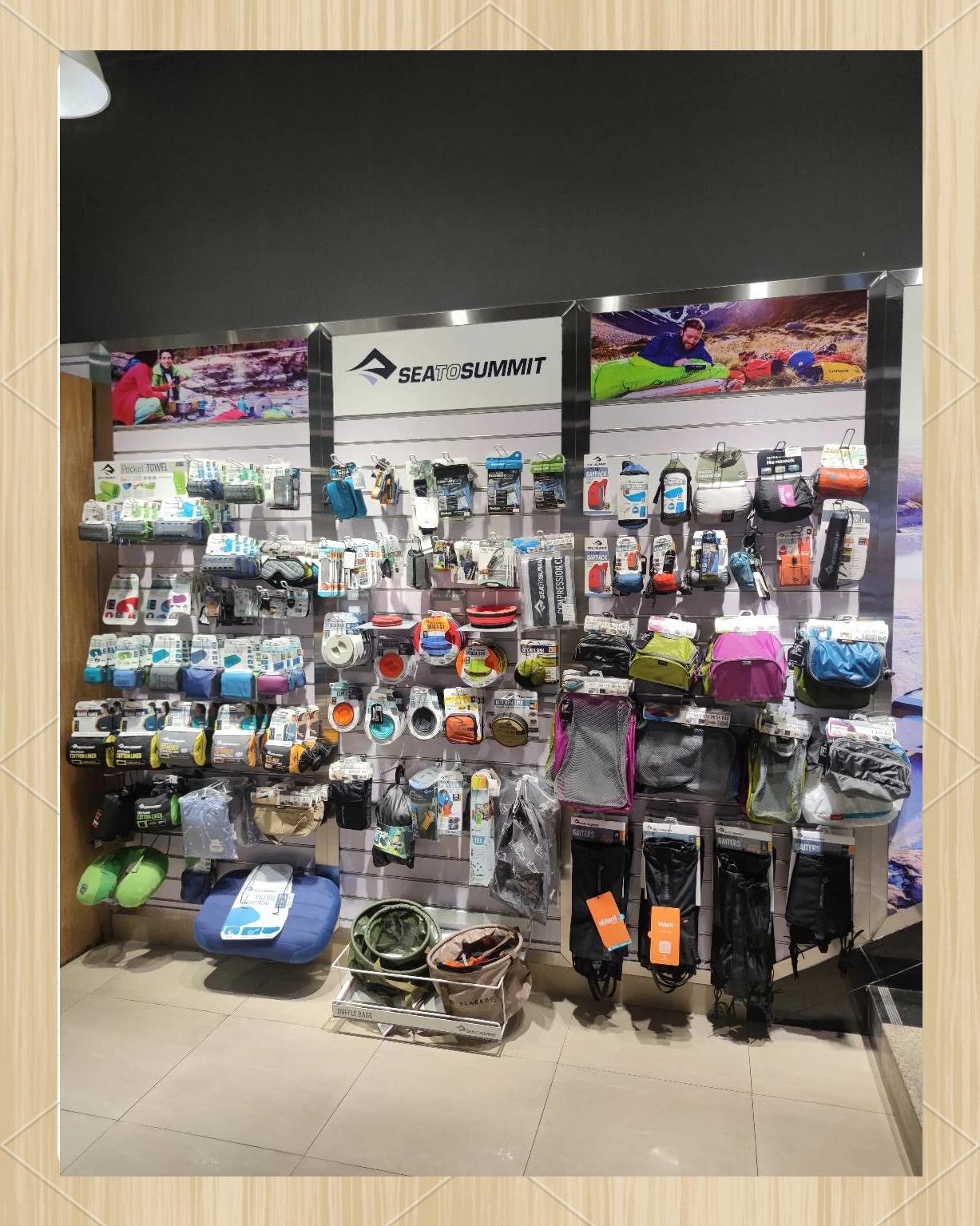 濟南野戰(zhàn)排軍品店:軍品,服飾,靴帽,戶外用品和用具